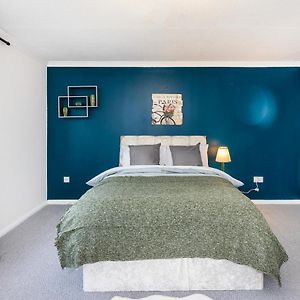 Chambre Lit Queen-Size
